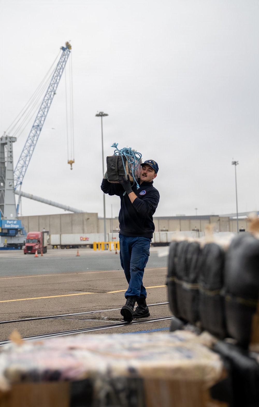 U.S. Coast Guard Cutter Active crew offloads $203.9 million in cocaine in San Diego