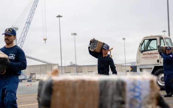 U.S. Coast Guard Cutter Active crew offloads $203.9 million in cocaine in San Diego