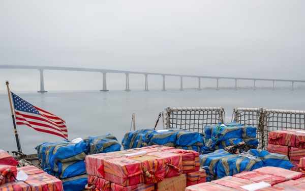 U.S. Coast Guard Cutter Active crew offloads $203.9 million in cocaine in San Diego