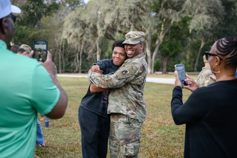 2-116 Field Artillery Regiment conducts departure ceremony