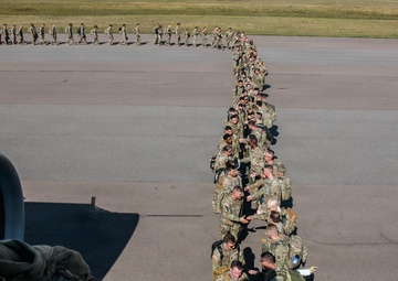 2-116 Field Artillery Regiment conducts departure ceremony