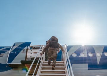 2-116 Field Artillery Regiment conducts departure ceremony