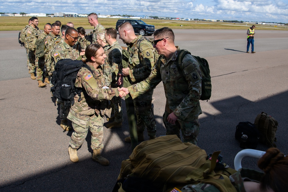 2-116 Field Artillery Regiment conducts departure ceremony