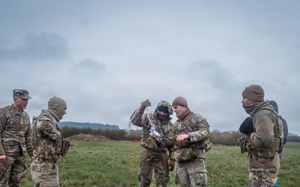 U.S. Army air defenders test portable sensors and shooters designed for EFDL during Project Flytrap 4.5