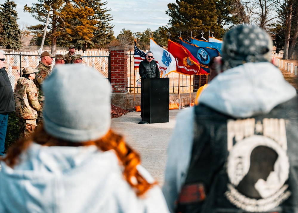 90 MW, Community Come Together for Wreaths Across America