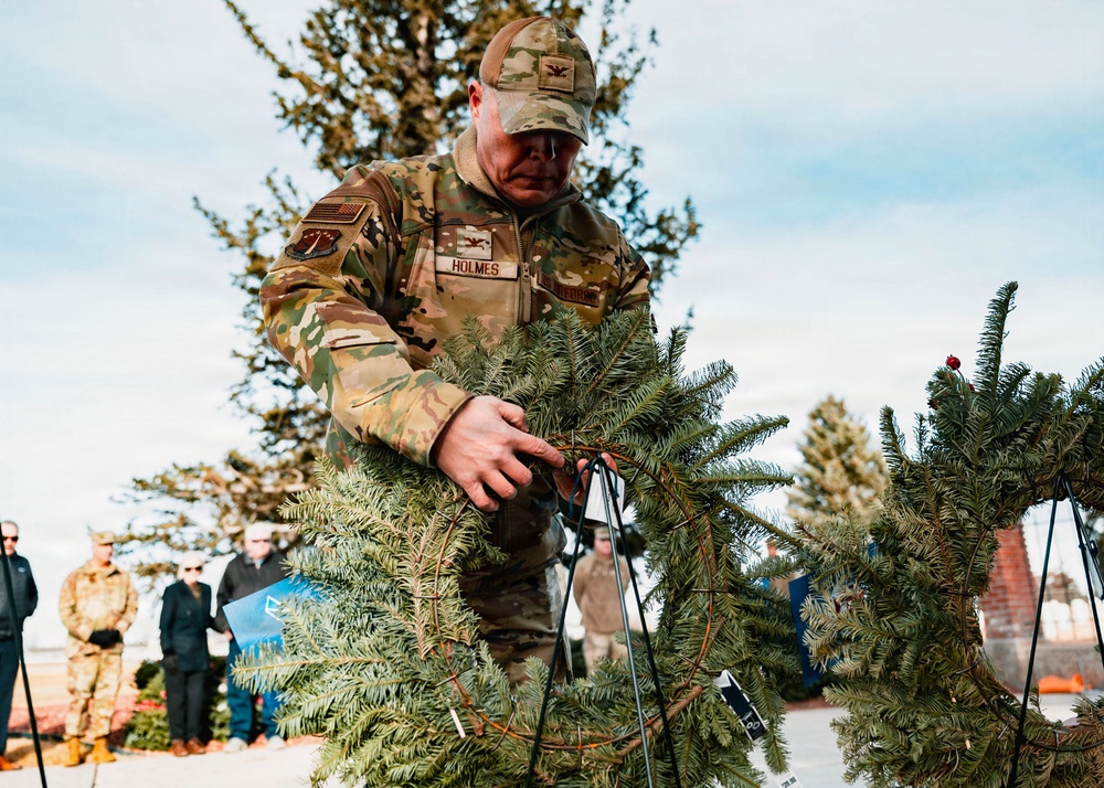 90 MW, Community Come Together for Wreaths Across America