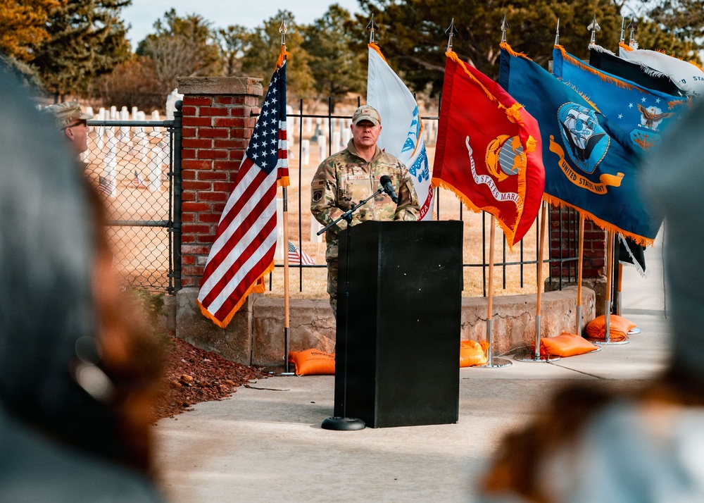 90 MW, Community Come Together for Wreaths Across America