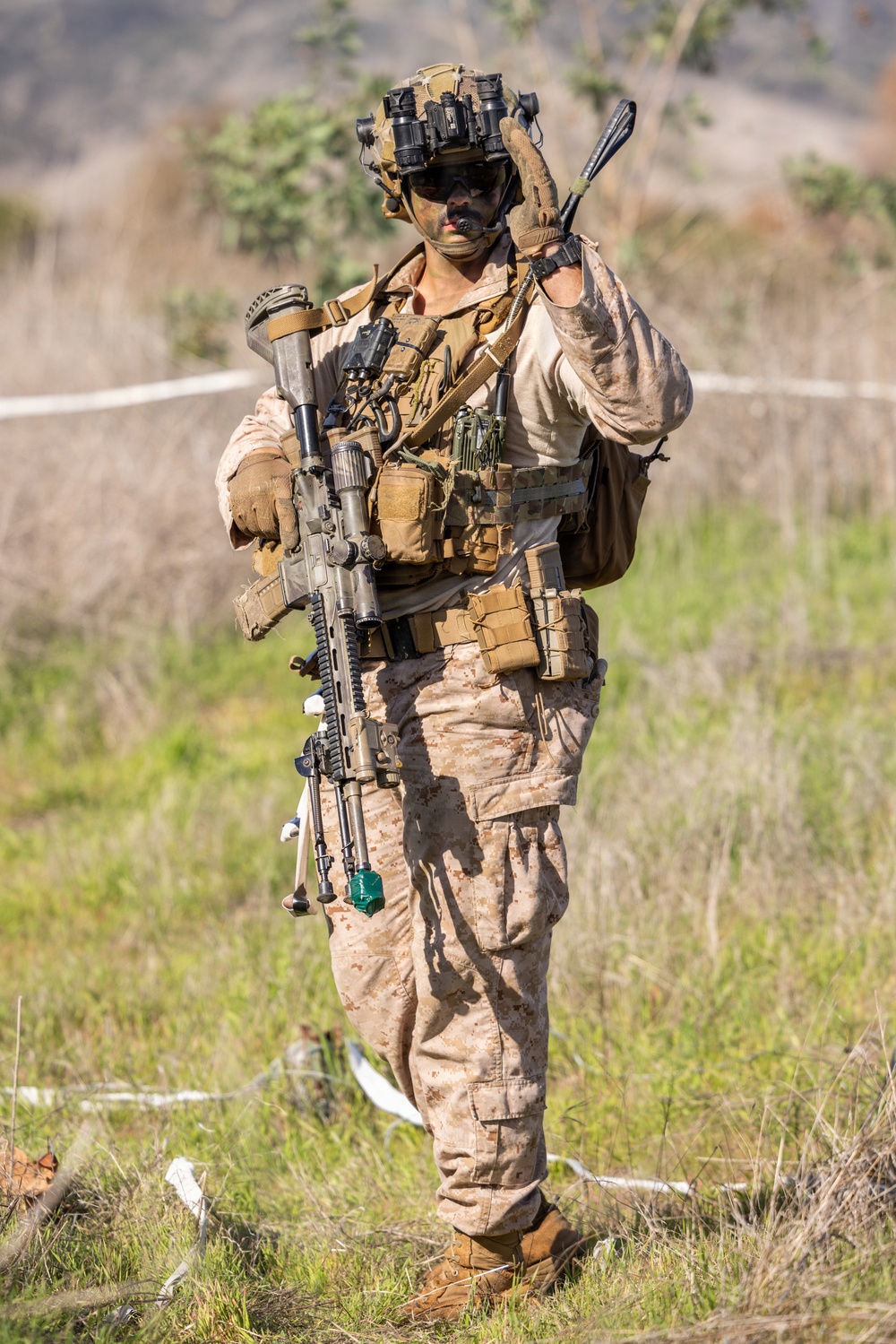 1st Bn., 5th Marines conduct simulated raid during Steel Knight 25