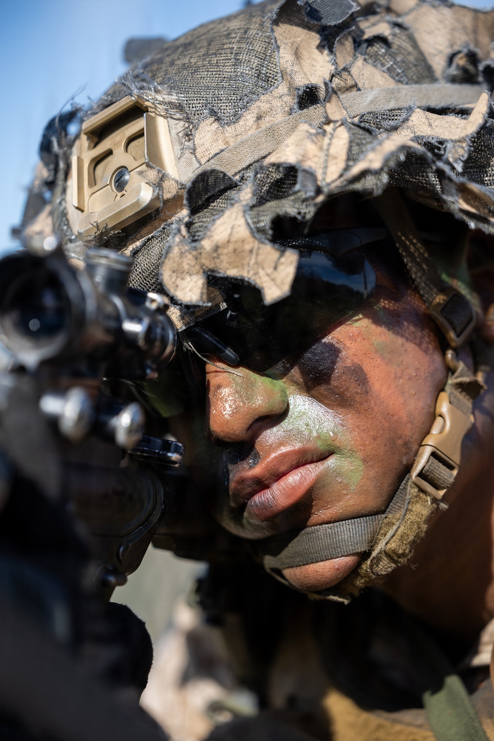 1st Bn., 5th Marines conduct simulated raid during Steel Knight 25