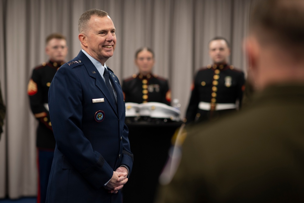SW Hosts Future Mexican Border Defense Medal Recipients at the Pentagon
