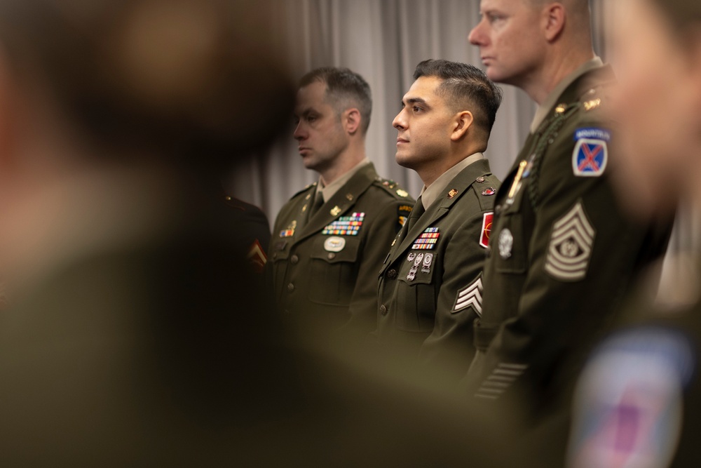 SW Hosts Future Mexican Border Defense Medal Recipients at the Pentagon