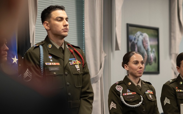 SW Hosts Future Mexican Border Defense Medal Recipients at the Pentagon