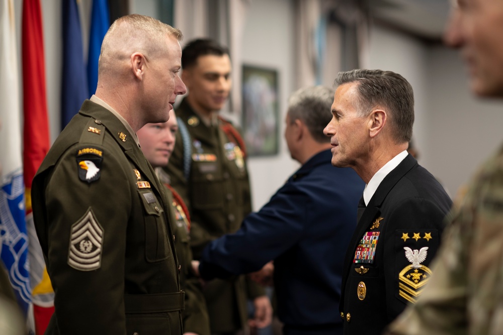 SW Hosts Future Mexican Border Defense Medal Recipients at the Pentagon