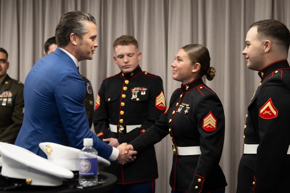 SW Hosts Future Mexican Border Defense Medal Recipients at the Pentagon