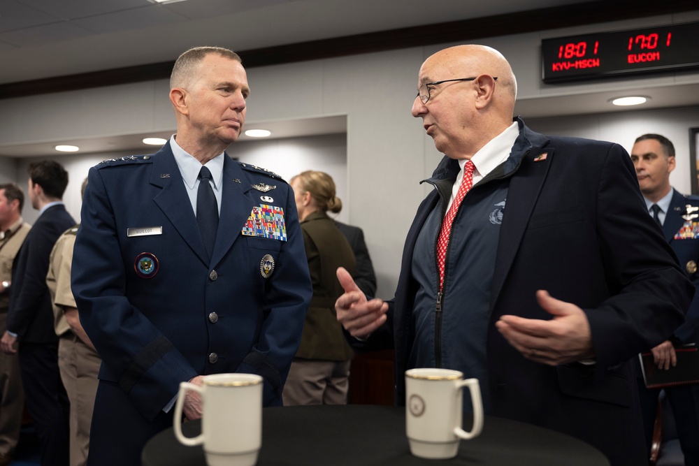 SW Hosts Future Mexican Border Defense Medal Recipients at the Pentagon