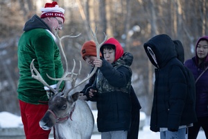 Sasebo NEX Story & Fun time with Santa