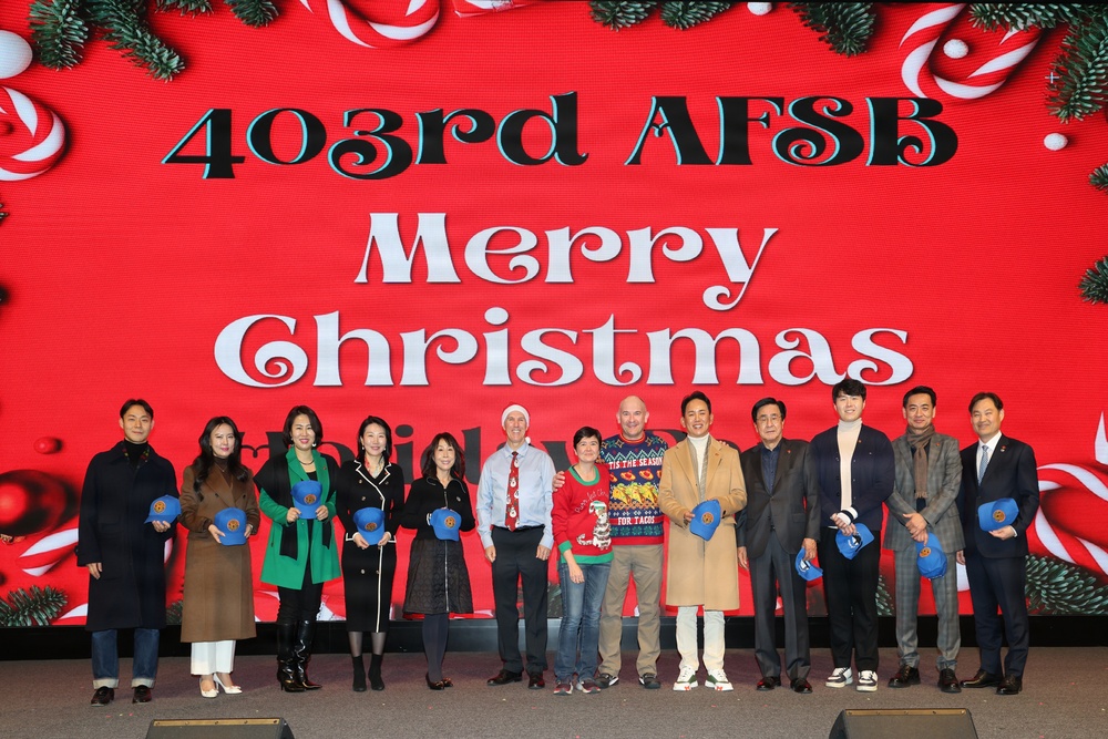 403rd AFSB held its annual holiday party