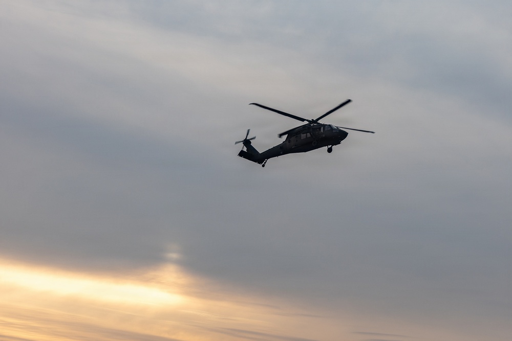 Korea Viper 26.1 | V16 Conducts Flyaway Drills