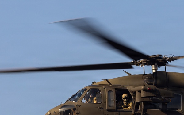 Korea Viper 26.1 | V16 Conducts Flyaway Drills