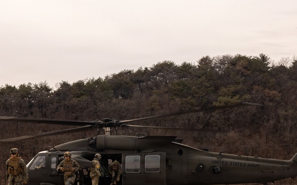 Korea Viper 26.1 | V16 Conducts Flyaway Drills