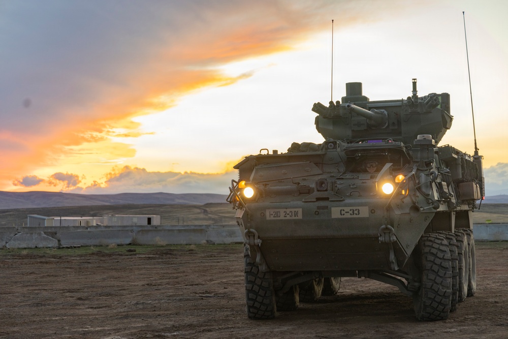 1-2 Stryker Brigade Combat Team Conducts 30mm Training
