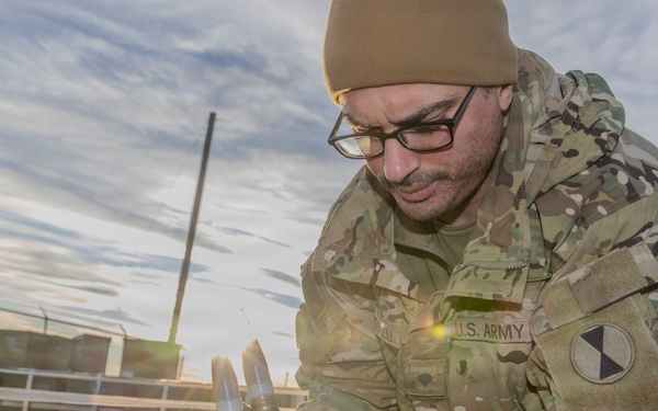 1-2 Stryker Brigade Combat Team Conducts 30mm Training