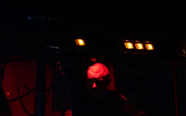 Soldiers Train on Nighttime Water Rescue During Flood Response Activation