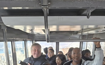 USAG Humphreys community members explore Korean culture in Seoul