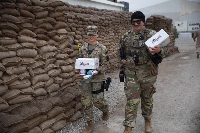 U.S. Soldiers in Iraq Gifted Surprise Care Packages From Operation Gratitude Charity