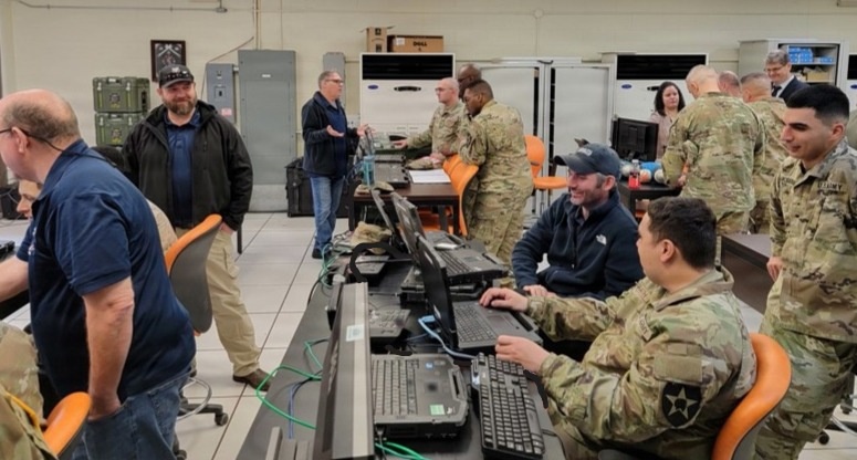 CECOM LARs provides training on Joint Network Node and Command Post Node