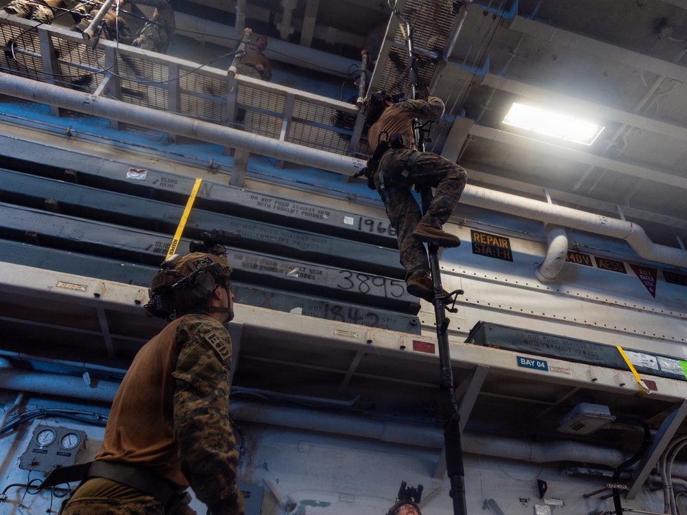 22nd MEU(SOC) | MSPF Conducts Hook and Climbing Training Aboard the USS Iwo Jima