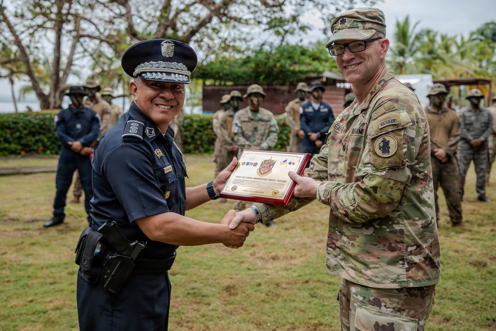 Combined Jungle Operations Training Course Class 26-2: Graduation