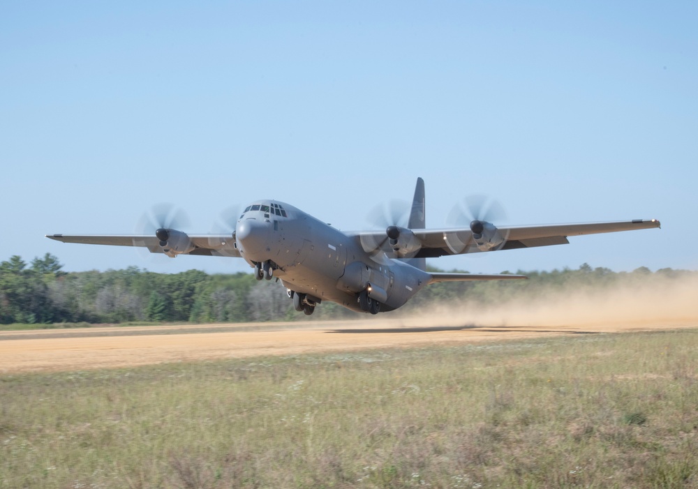 Air Force’s Air Mobility Liaison Officer Qualification Course at Fort McCoy