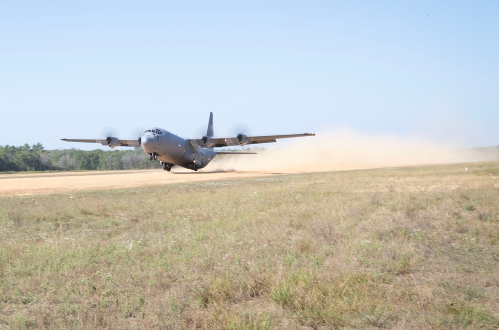 Air Force’s Air Mobility Liaison Officer Qualification Course at Fort McCoy
