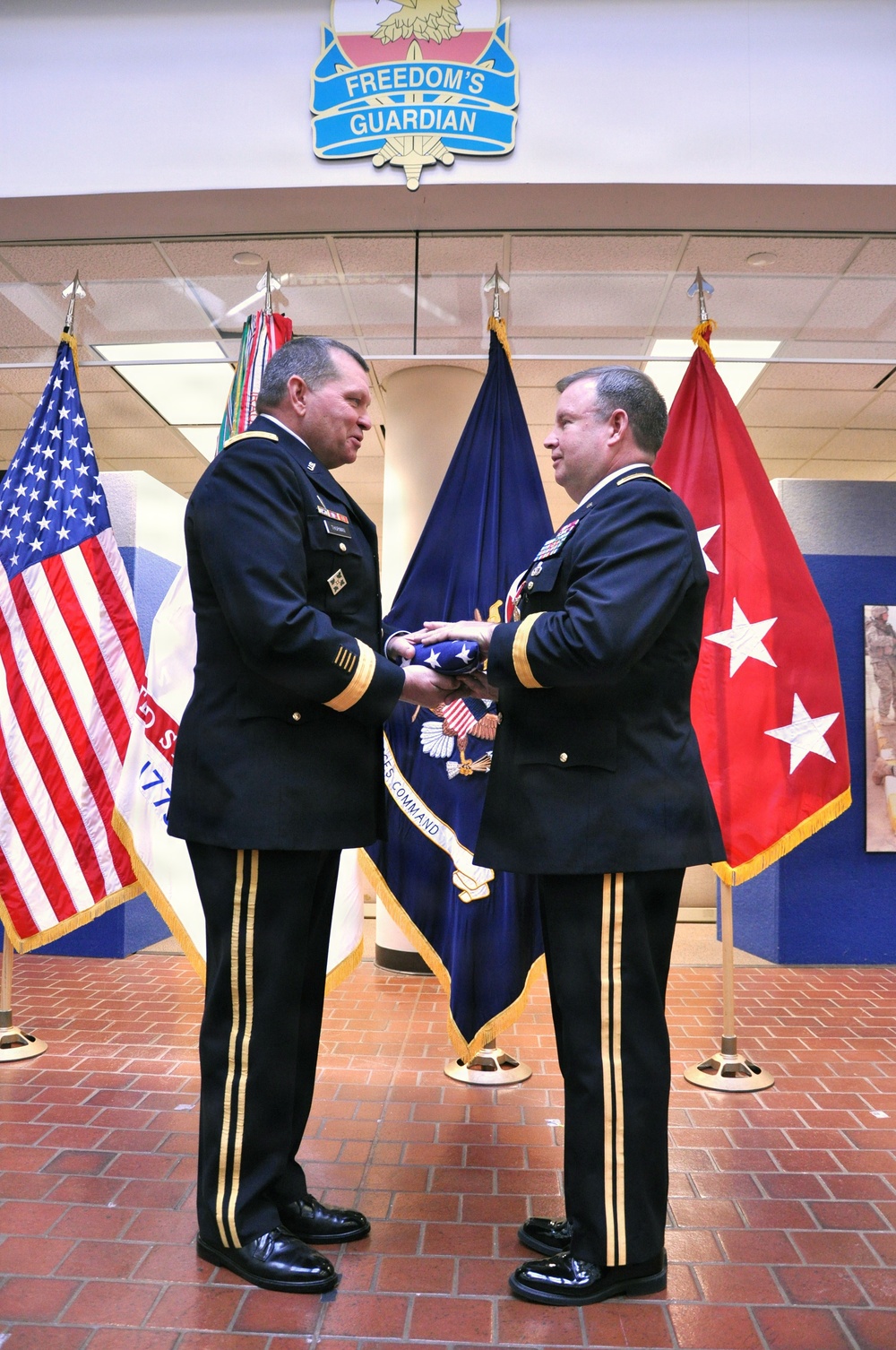 U.S. Army human resources icon ends nearly five-decade career