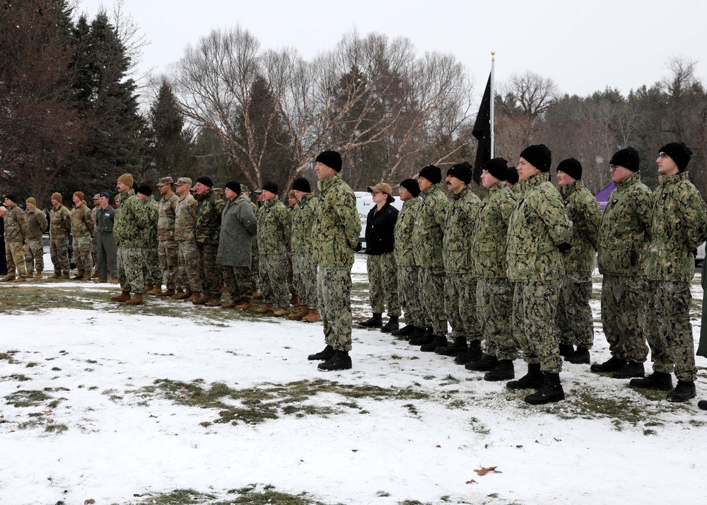 Solemn Tribute: NY National Guard's Rainbow Division Lays Wreaths at Saratoga National Cemetery