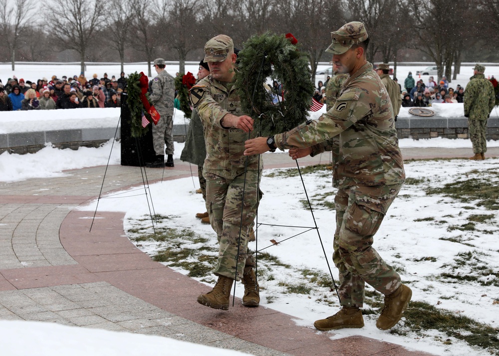 Solemn Tribute: NY National Guard's Rainbow Division Lays Wreaths at Saratoga National Cemetery