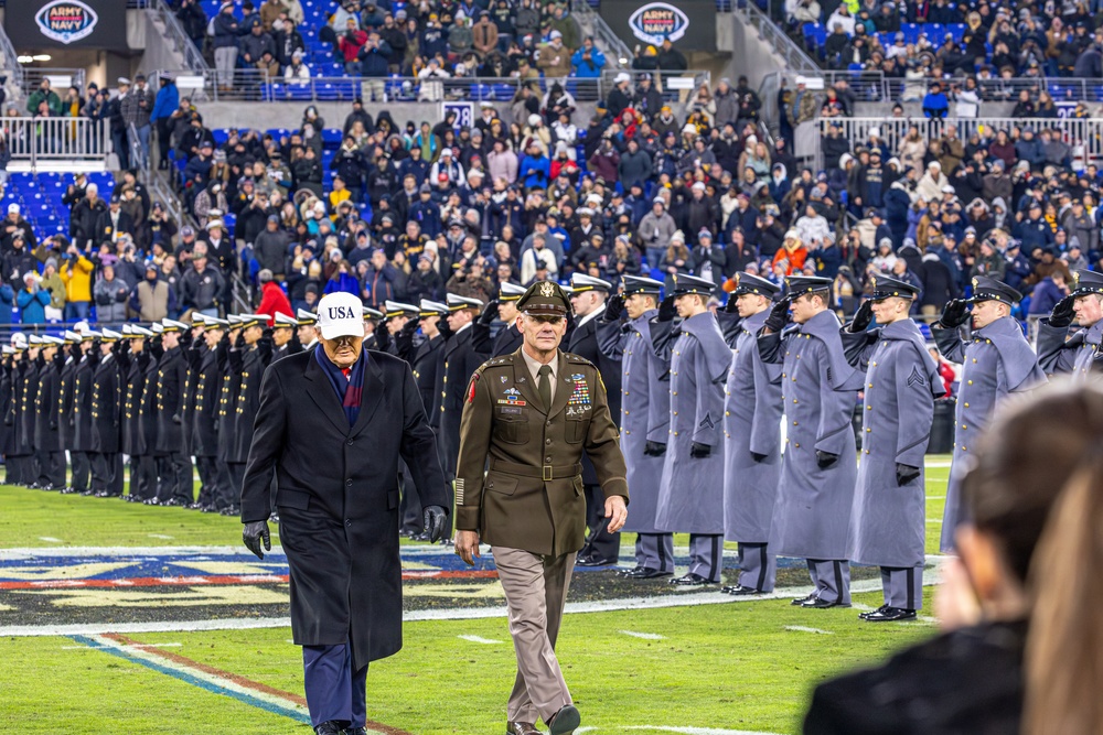 Army-Navy Game, President Trump, Going on a strole