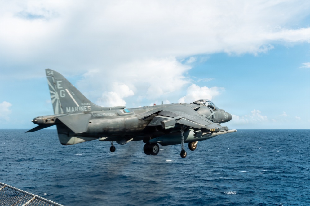 22nd MEU(SOC) | Harrier Flight Operations Aboard the USS Iwo Jima