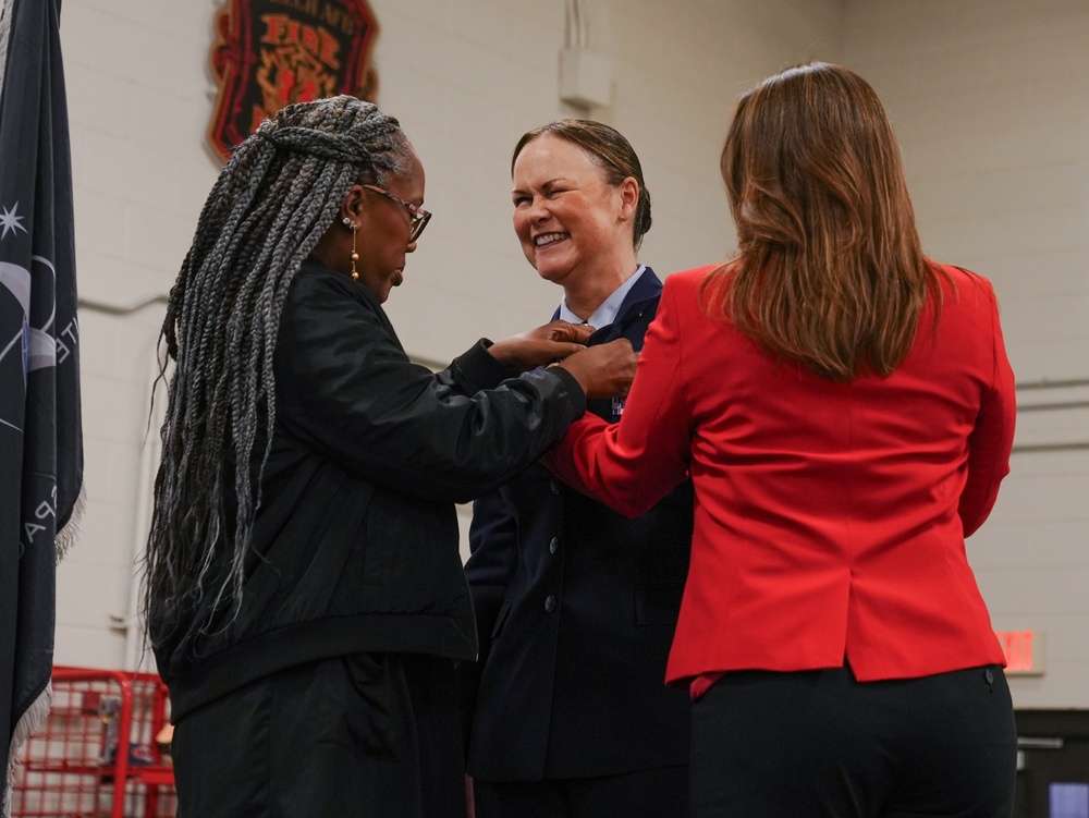Retirement ceremony celebrates career of CMSgt Candi Schneider