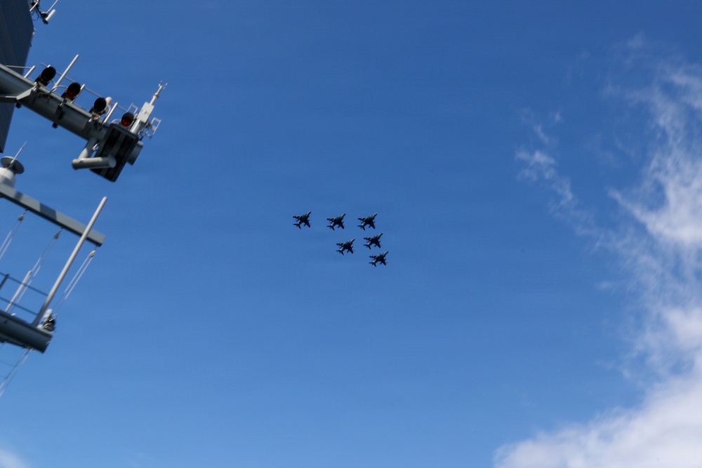 22nd MEU(SOC) | Harrier Flight Operations Aboard the USS Iwo Jima