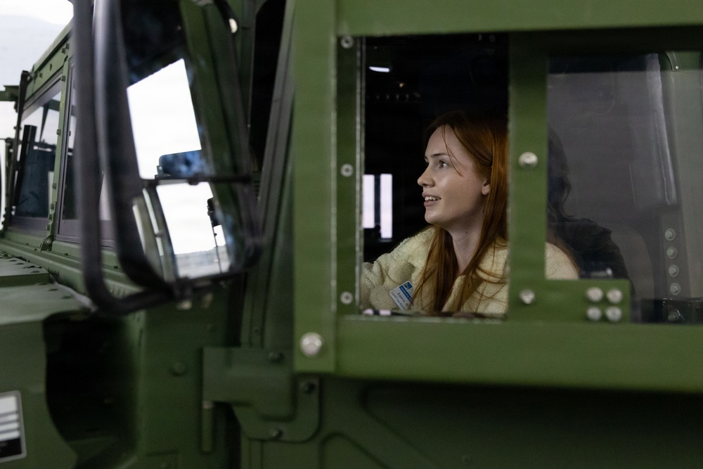 Onslow County Chamber of Commerce visits MCB Camp Lejeune and MCAS New River