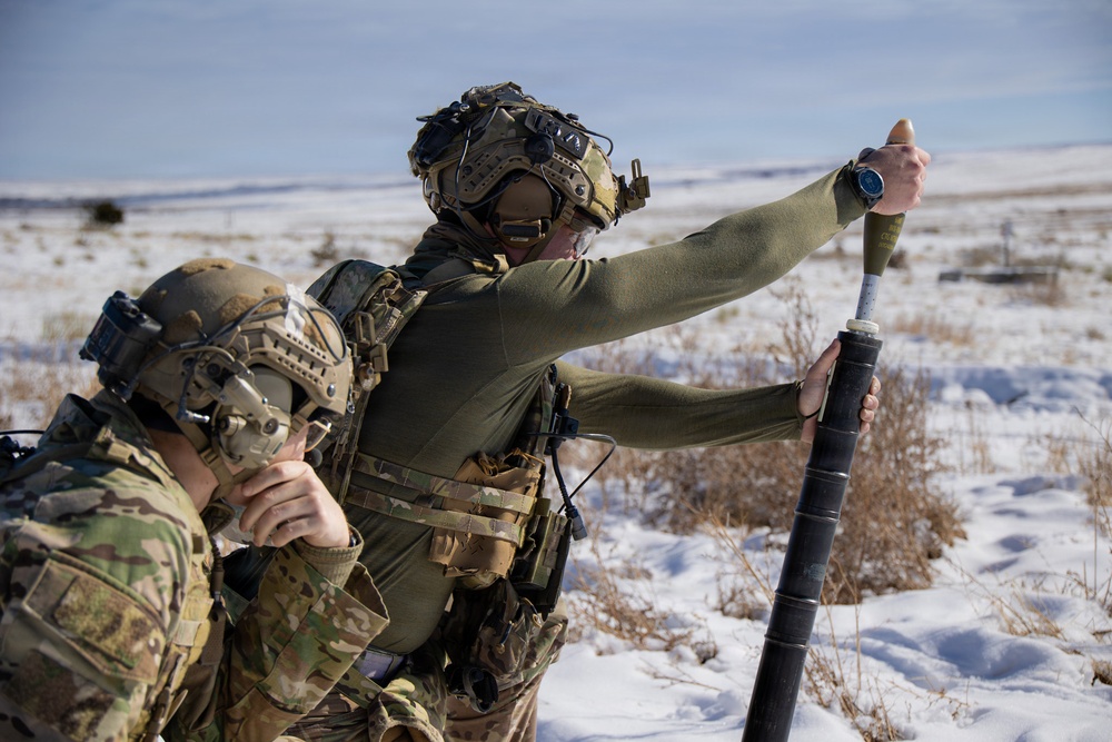 Green Beret hangs mortar round