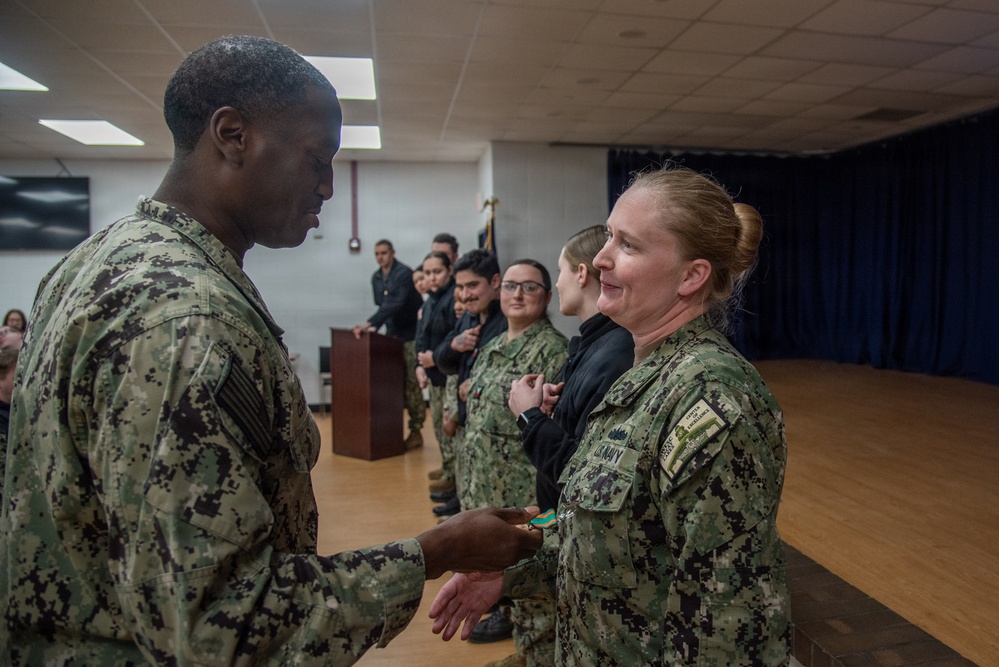 Surface Warfare Engineering Schools Command (SWESC) Great Lakes Holds All Hands Awards Ceremony