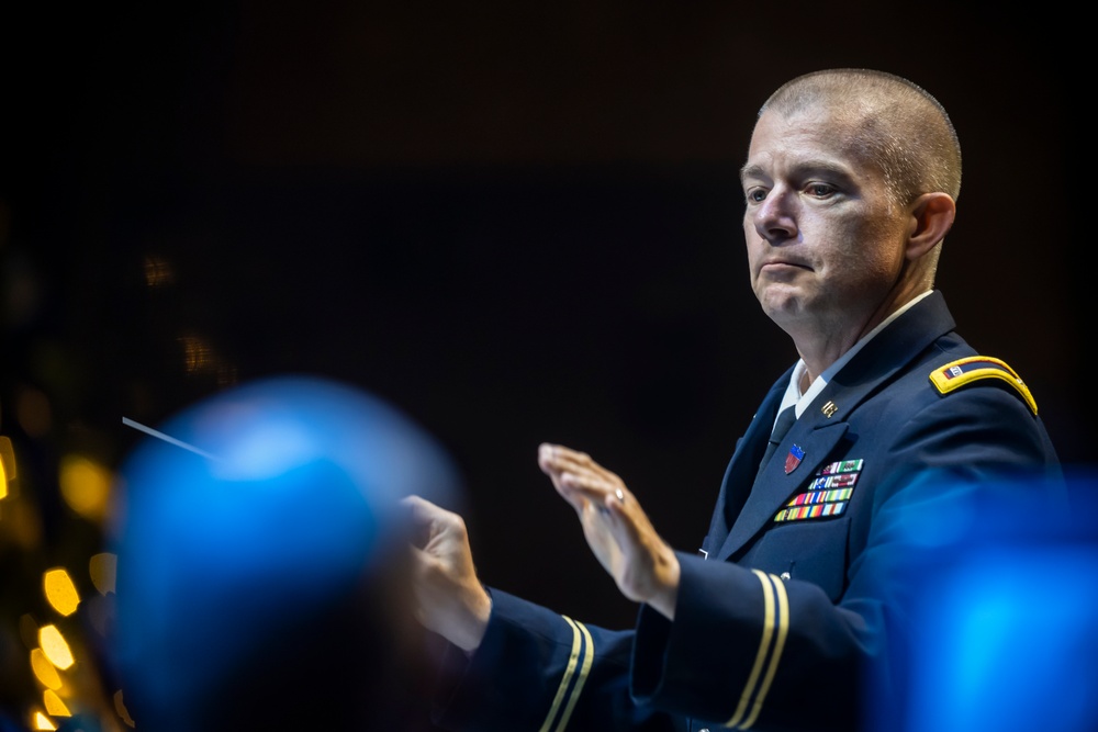 2025 Holiday in Blue