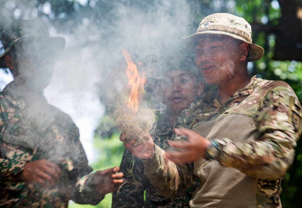 27th Infantry Regiment conducts jungle survival training in Malaysia