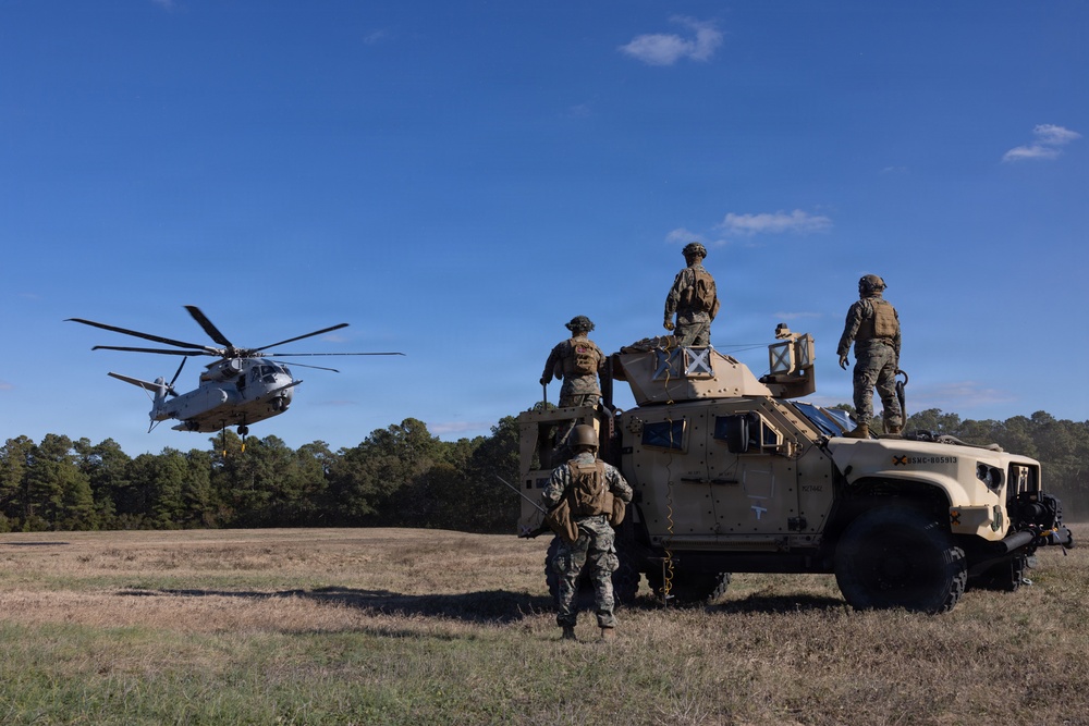 Battalion Field Exercise | Combat Logistics Battalion 22 Conducts Helicopter Support Team Operations