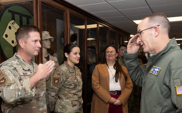 Lt. Gen. Healy visits Barksdale, underscores reserve bomber readiness