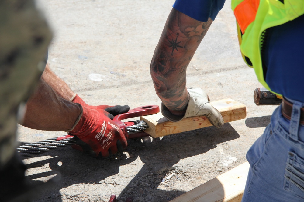 NAVFAC EXWC Tests, Evaluates Modular Barge System for Warfighter Needs