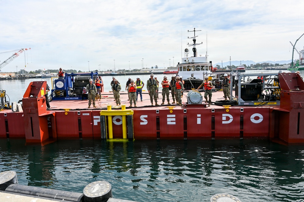 NAVFAC EXWC Tests, Evaluates Modular Barge System for Warfighter Needs